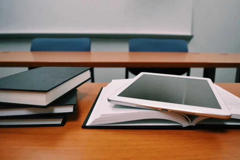 How to Research Schools by City, Curriculum, and Fees