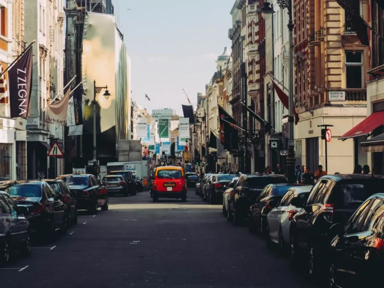 Mayfair London Review: What It Is, Features, Safety, and Alternatives