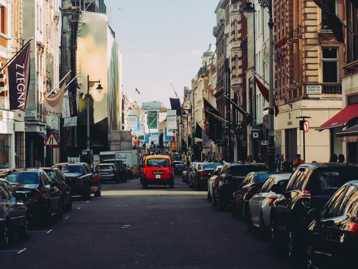 Mayfair London Review: What It Is, Features, Safety, and Alternatives