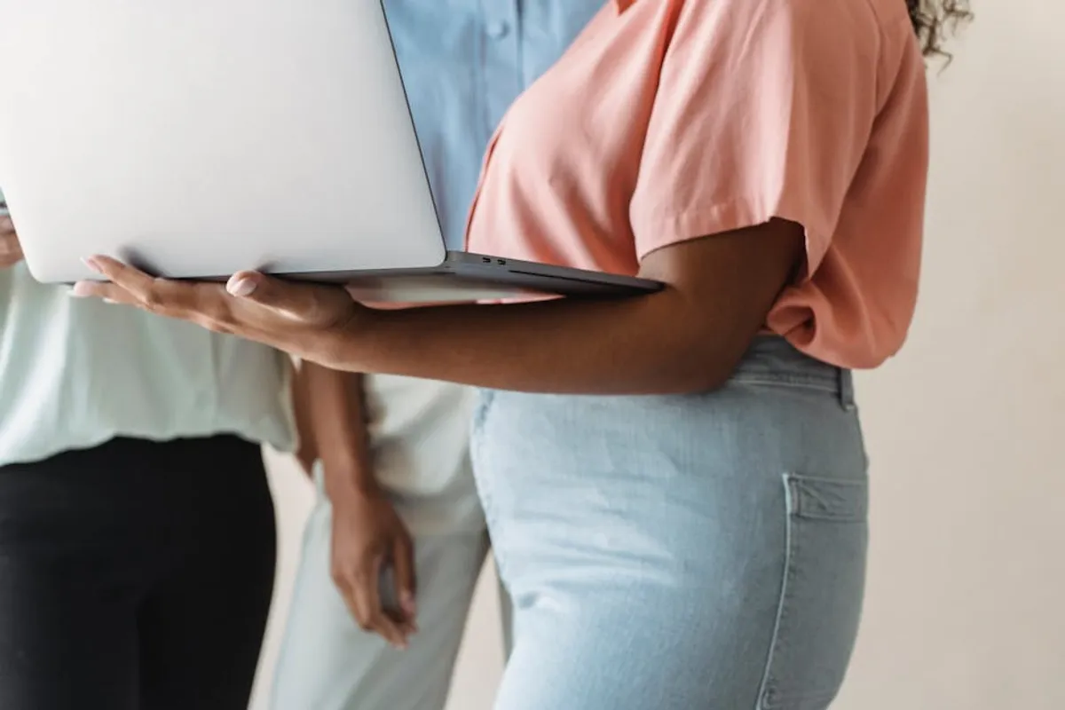 What culture-focused readers should know before searching for simplifydiggs.com